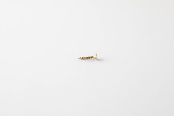 Tornillo Aglomerado amarillo